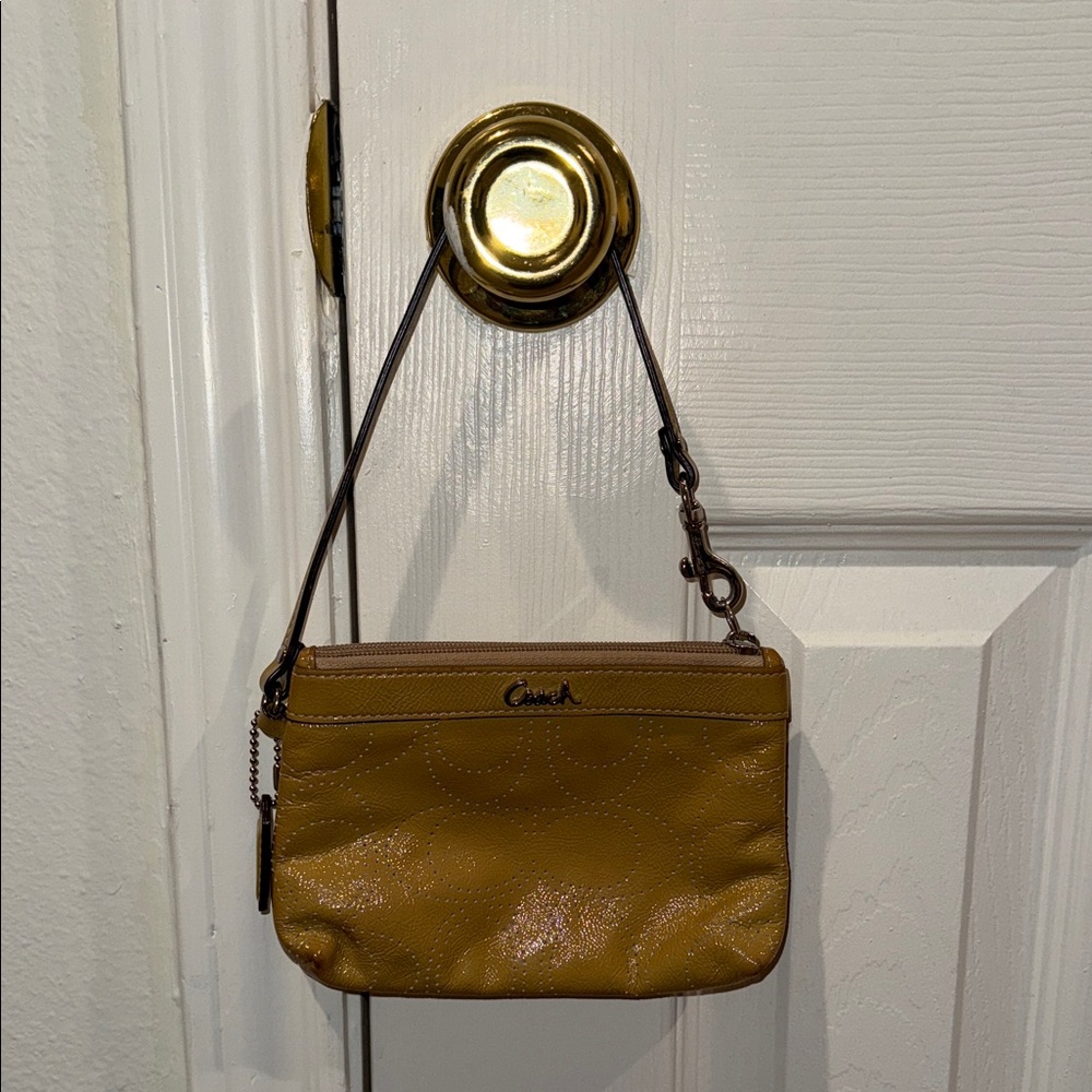 Vintage Coach Gold Leather Wristlet